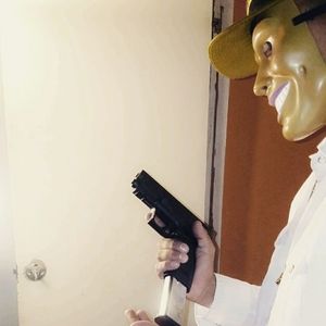 Meet your Posher, Manuel